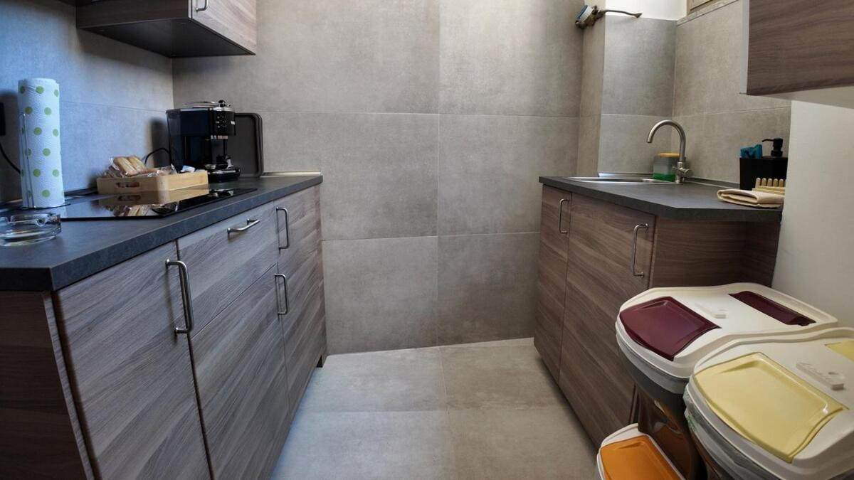 Casa Manu Nuovo Appartamento In Centro Storico Benevento Exteriér fotografie